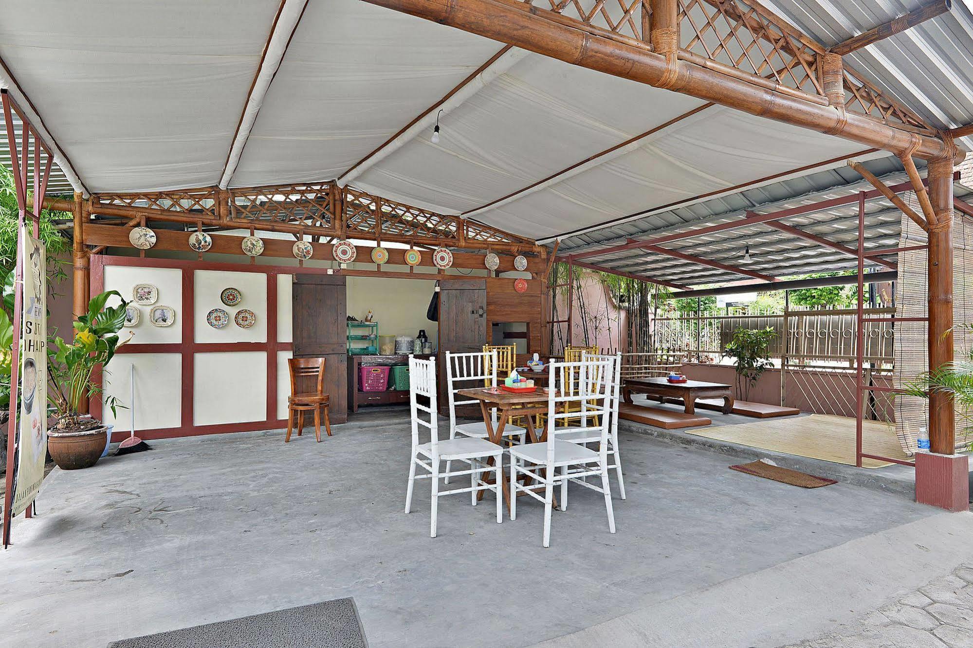 Zen Rooms Panembahan Kraton Yogyakarta Extérieur photo